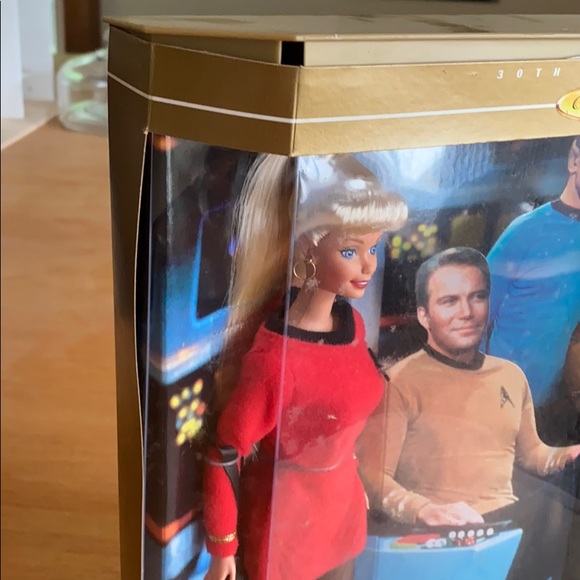 Barbie Star Trek gift set - Picture 4 of 4